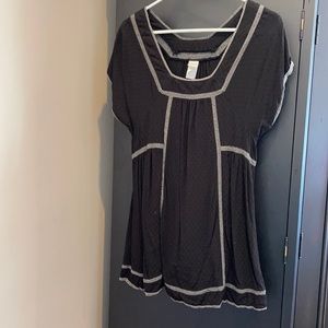 Black with grey lace short sleeve tunic t shirt